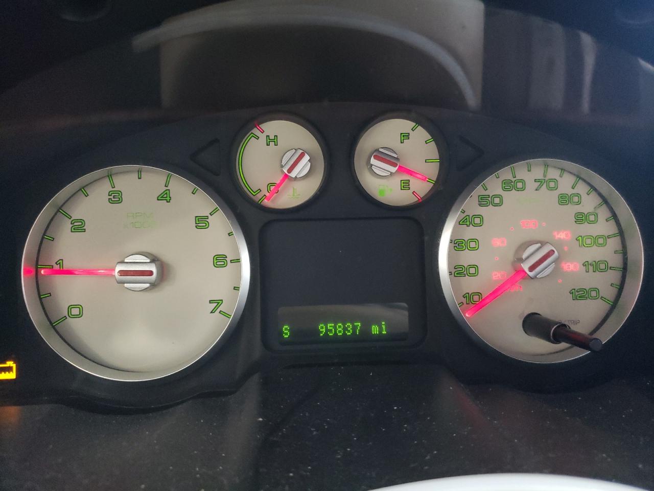 2005 Ford Five Hundred Limited VIN: 1FAHP28185G175057 Lot: 64638184