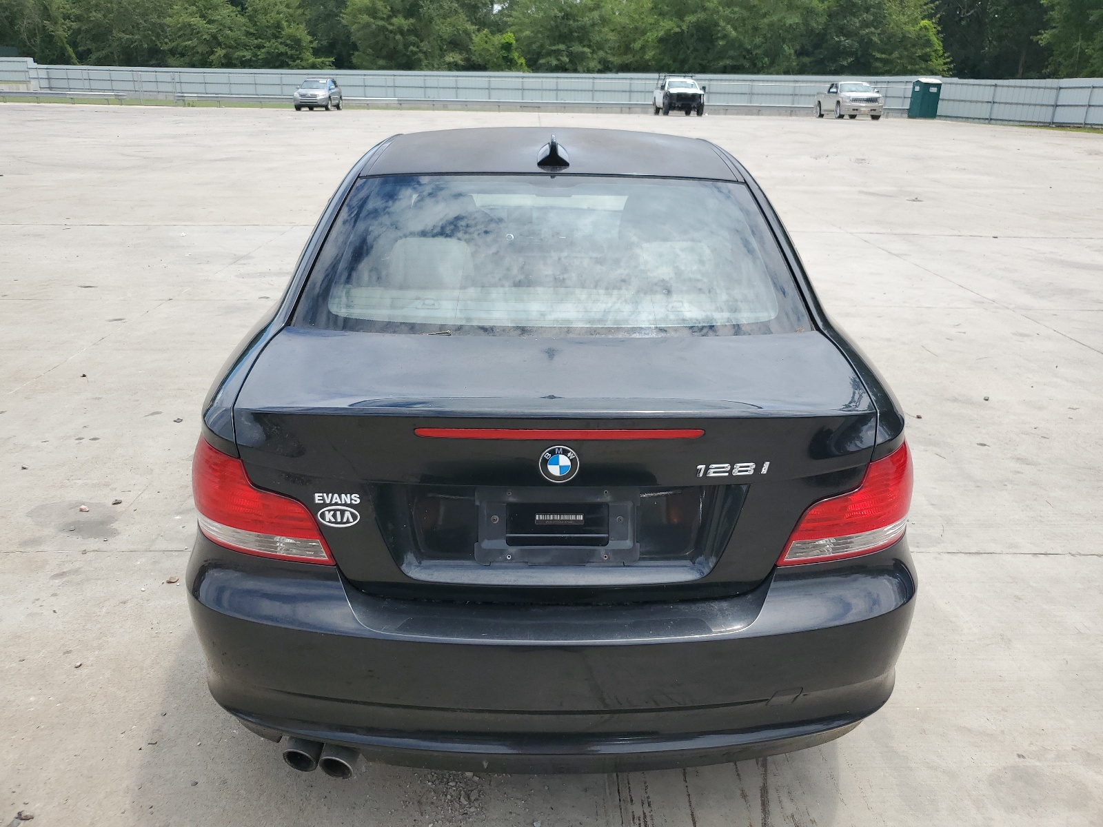WBAUP7C5XAVK76801 2010 BMW 128 I