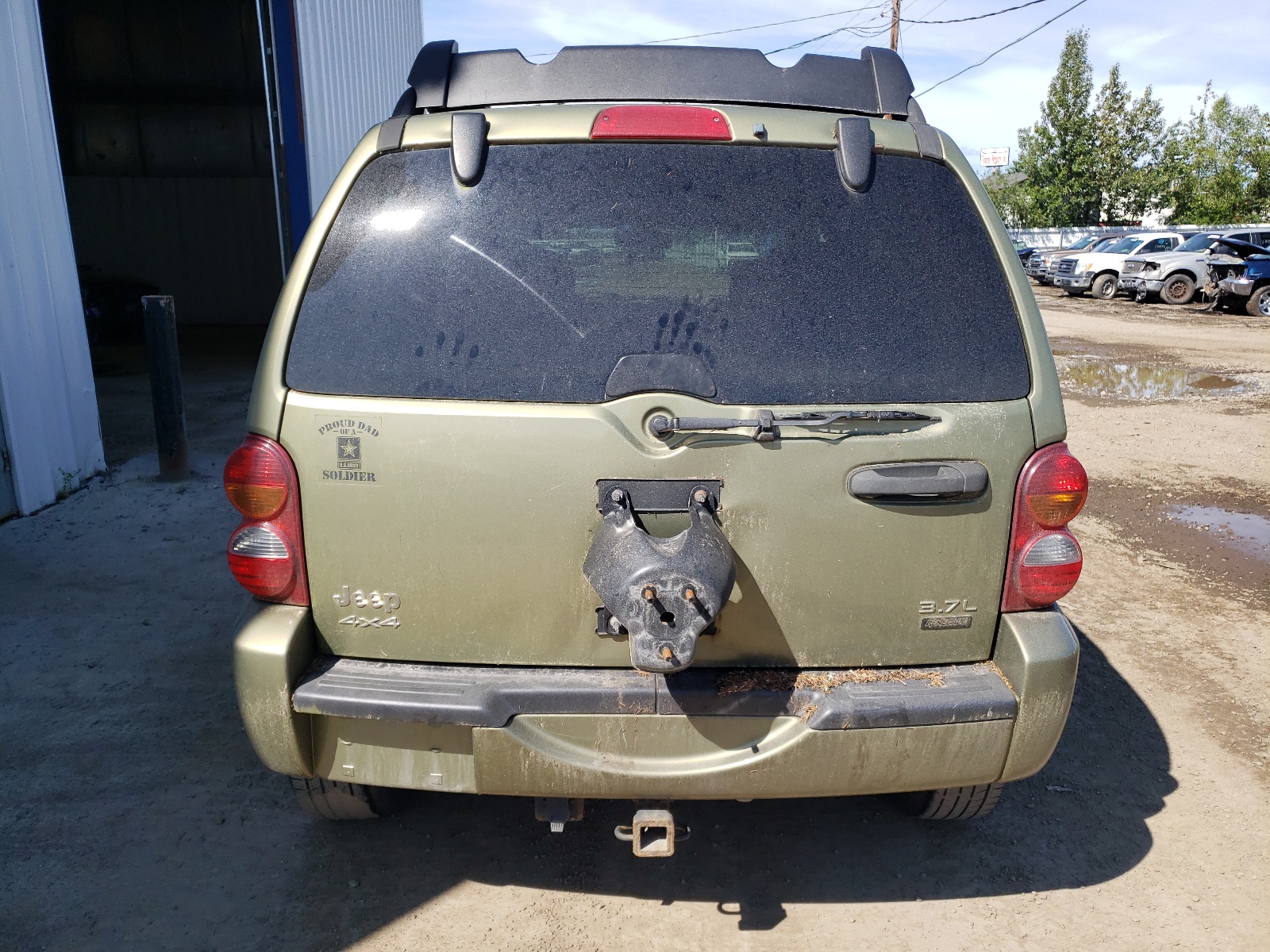 1J4GL38K24W169401 2004 Jeep Liberty Renegade