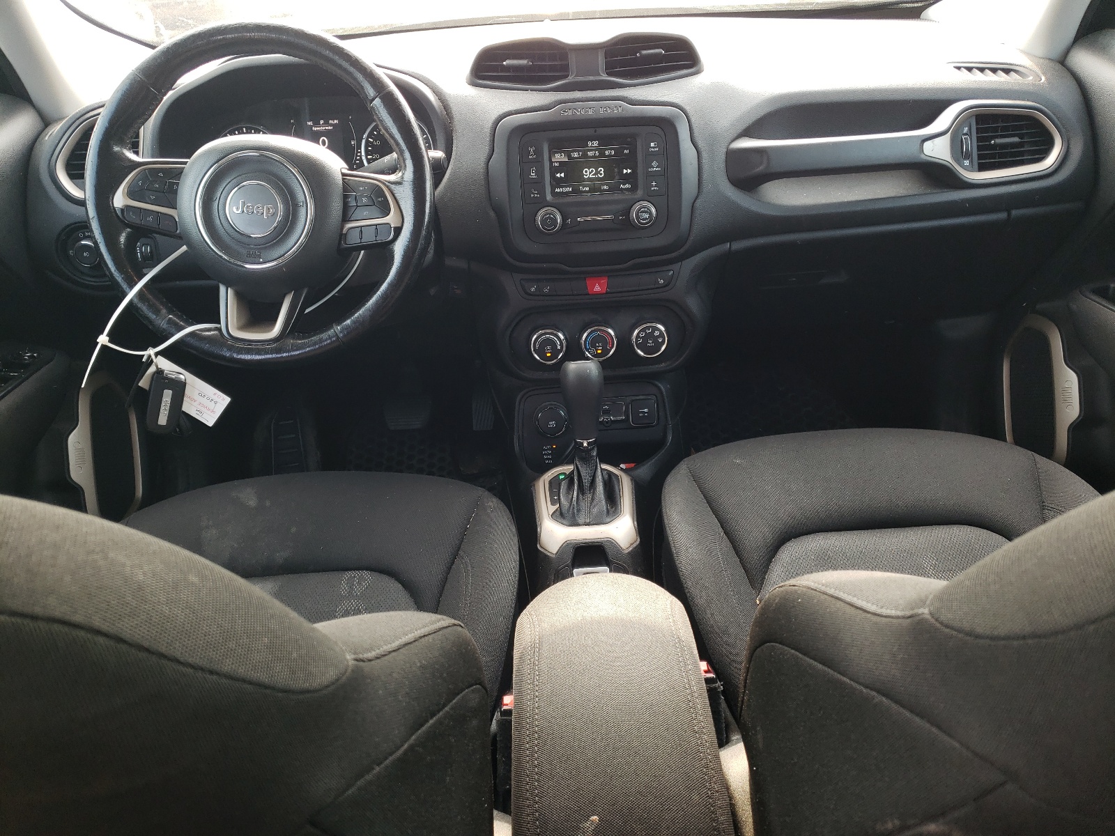 ZACCJBBT5GPE38014 2016 Jeep Renegade Latitude