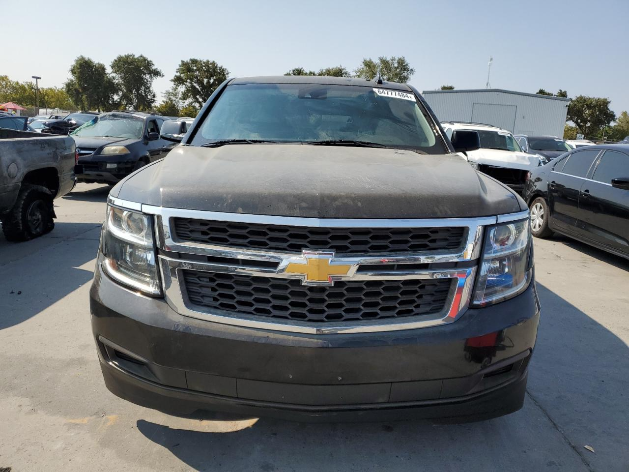 1GNSKHKC6JR334742 2018 Chevrolet Suburban K1500 Lt