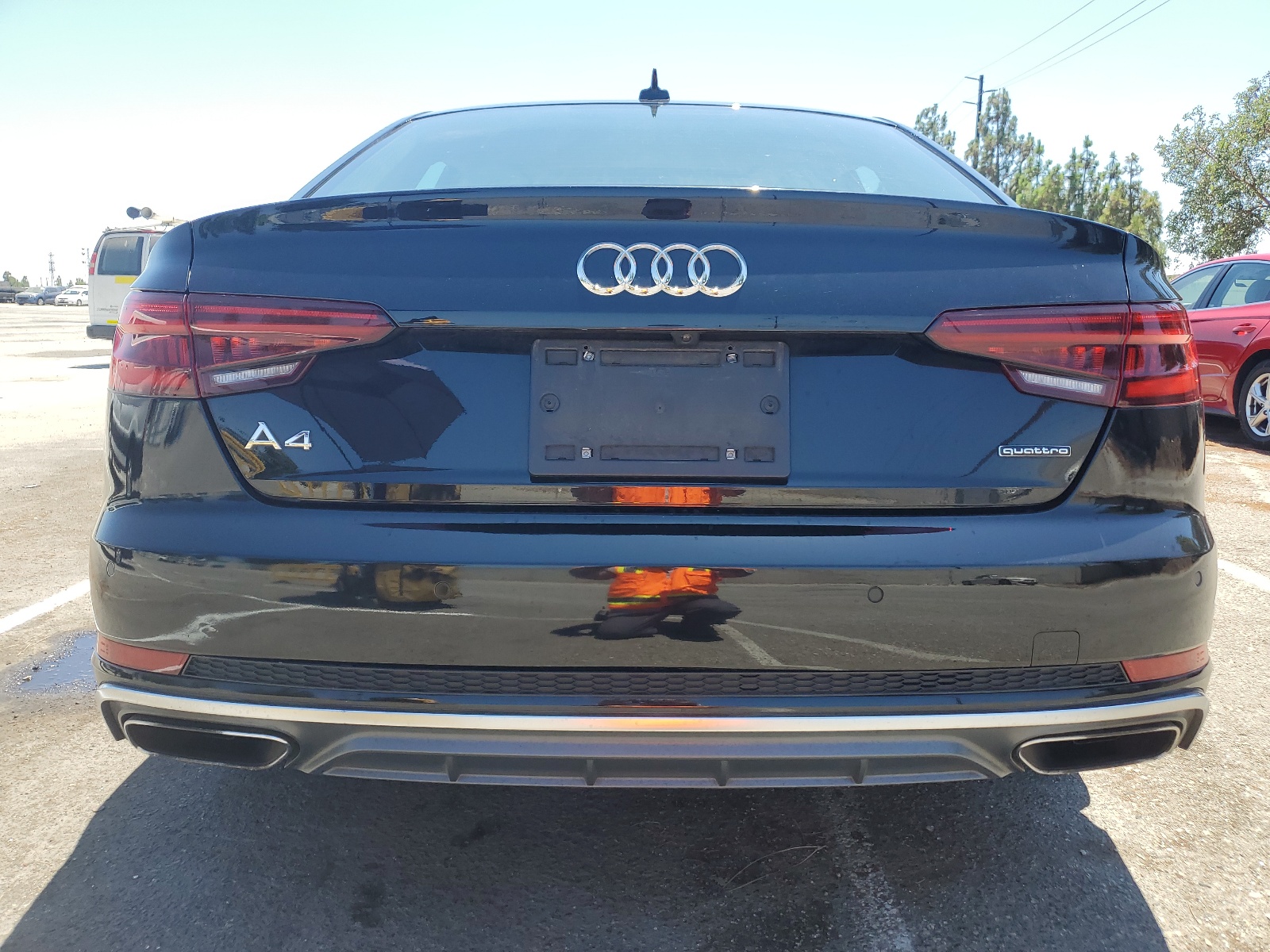 WAUENAF47KN019011 2019 Audi A4 Premium Plus