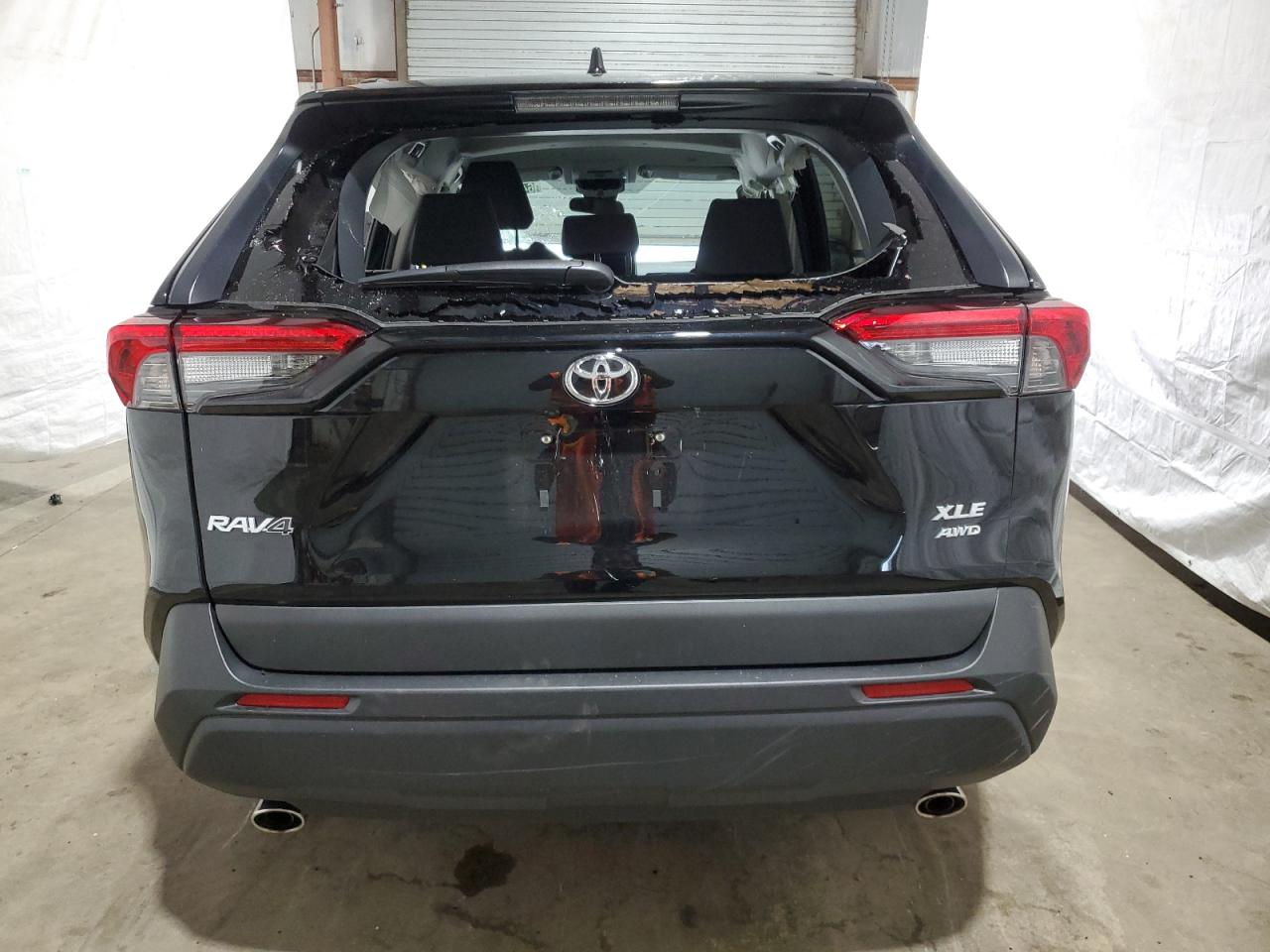 2024 Toyota Rav4 Xle VIN: 2T3P1RFV8RC446779 Lot: 64354884