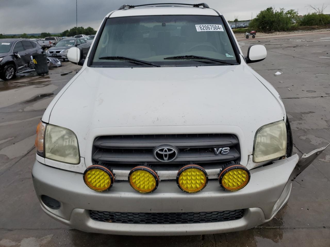 2001 Toyota Sequoia Sr5 VIN: 5TDBT44A61S050863 Lot: 62067504