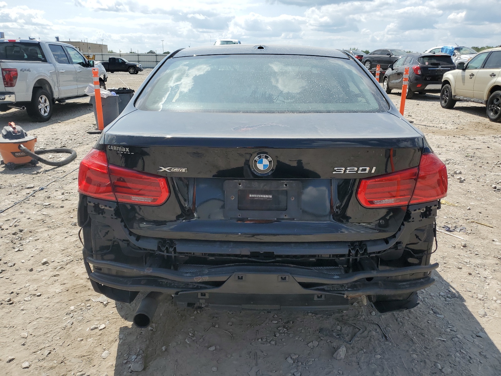 WBA8E5G52GNT41218 2016 BMW 320 Xi