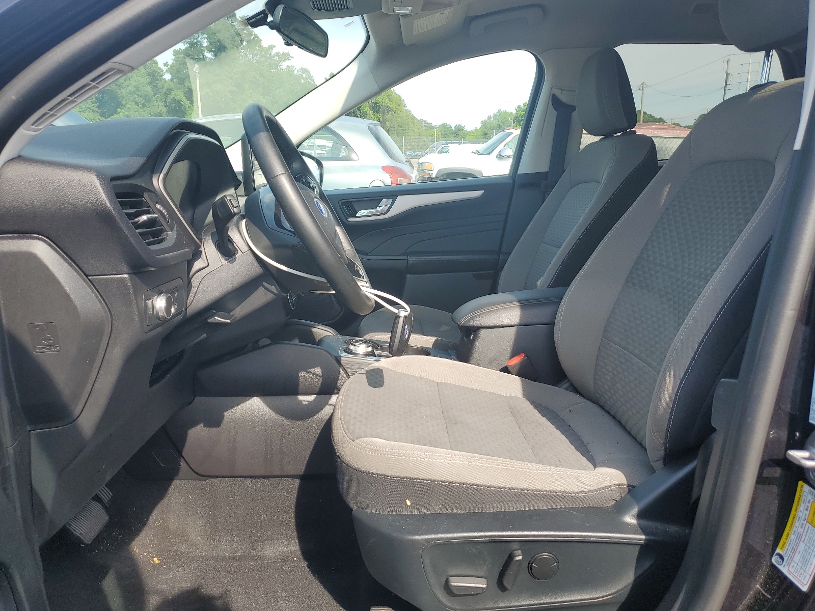 1FMCU9G61MUA98496 2021 Ford Escape Se