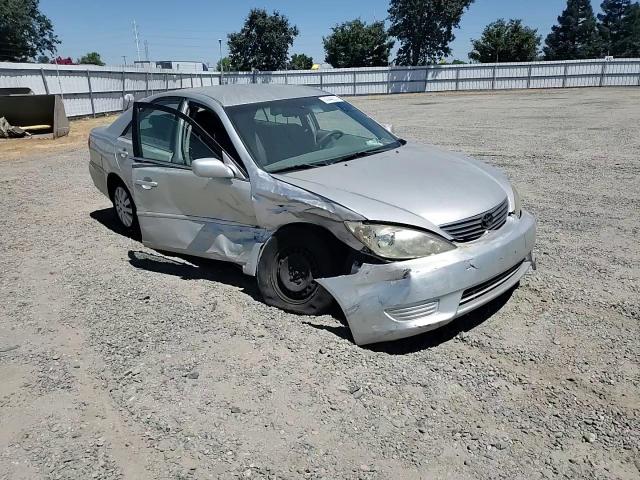 2005 Toyota Camry Le VIN: 4T1BE32K85U038100 Lot: 63442314