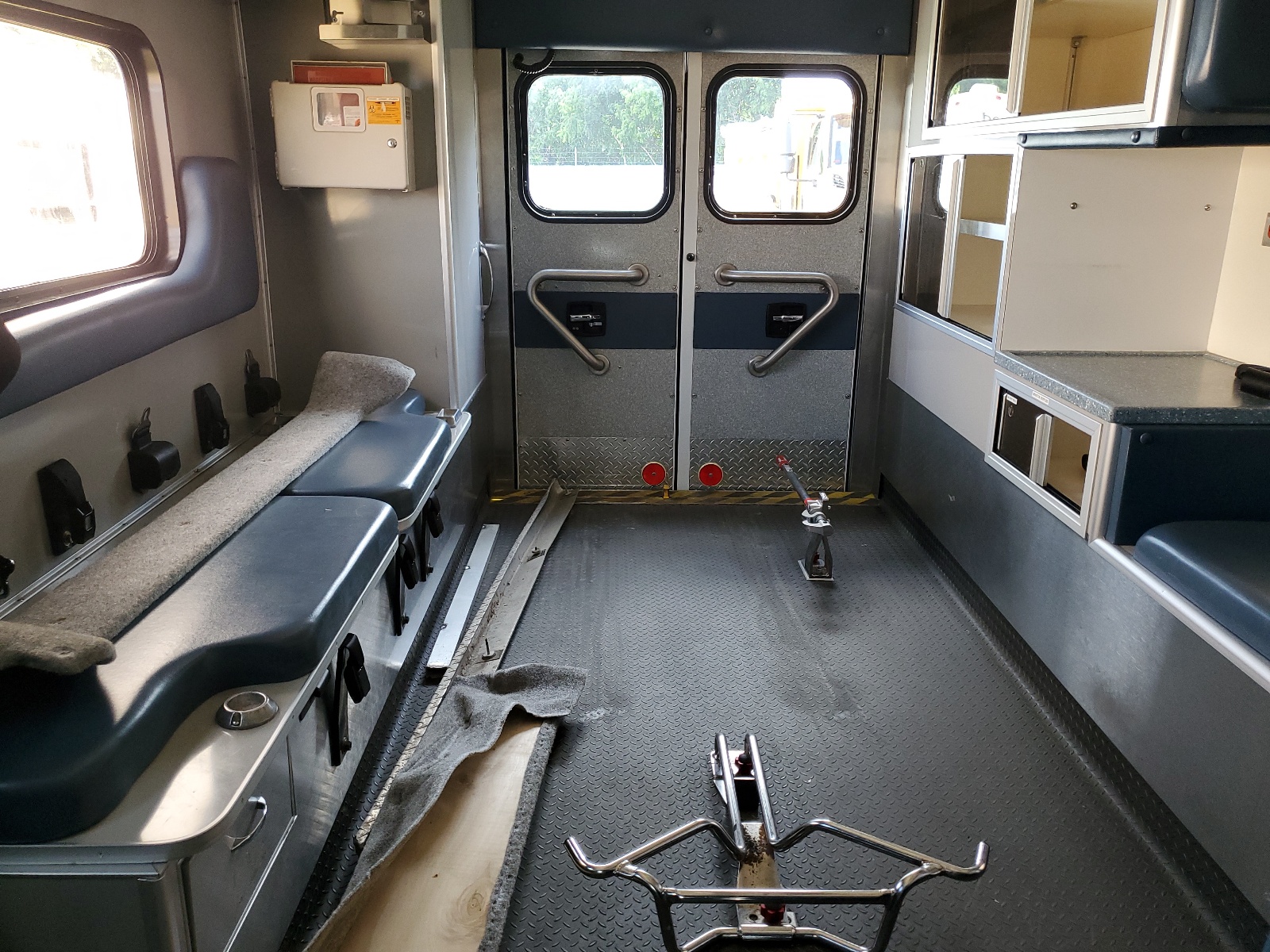 1FDXE4FS0HDC41380 2017 Ford Econoline E450 Super Duty Cutaway Van