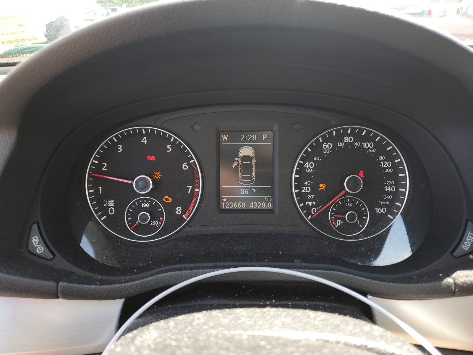 1VWBP7A33DC031346 2013 Volkswagen Passat Se