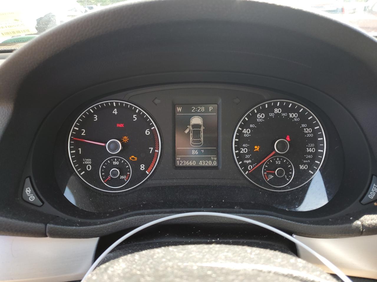 2013 Volkswagen Passat Se VIN: 1VWBP7A33DC031346 Lot: 61290844