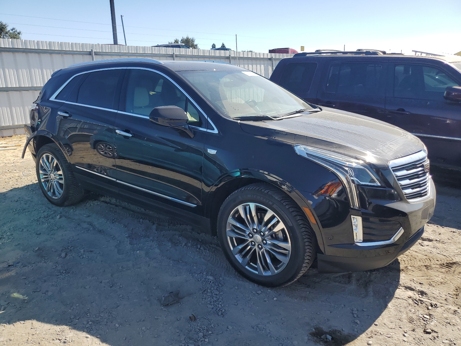 1GYKNCRS8HZ155526 2017 Cadillac Xt5 Premium Luxury