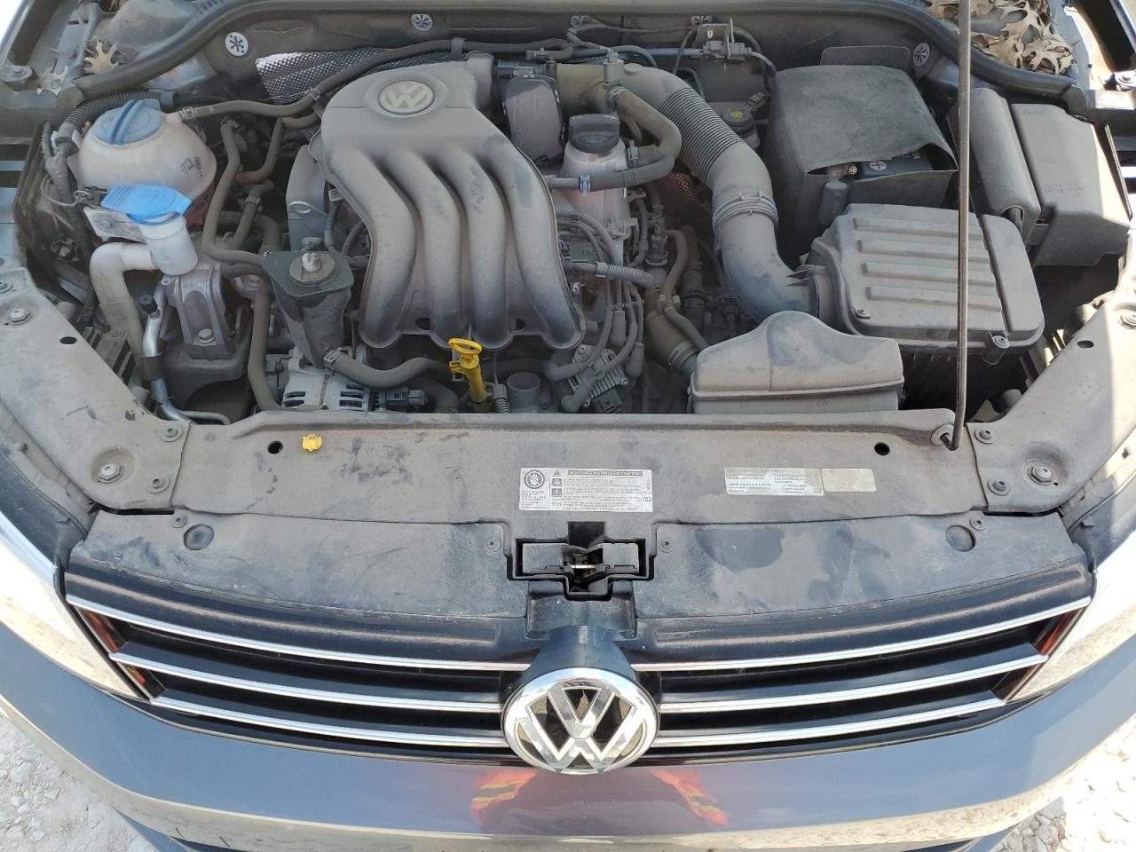 3VW2K7AJ2FM214526 2015 Volkswagen Jetta Base