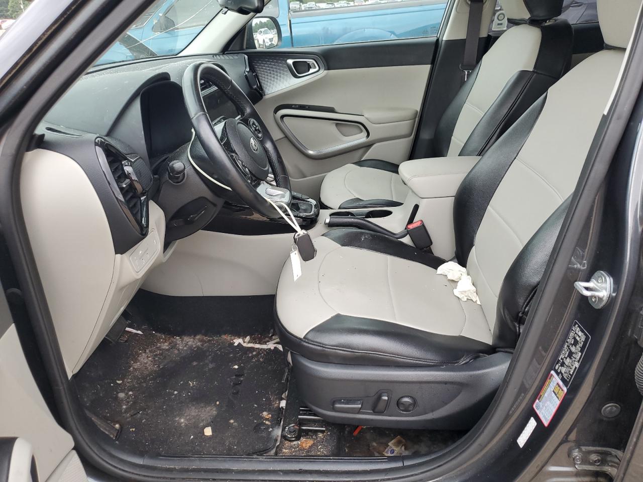 2020 Kia Soul Ex VIN: KNDJ33AU3L7720208 Lot: 61895654