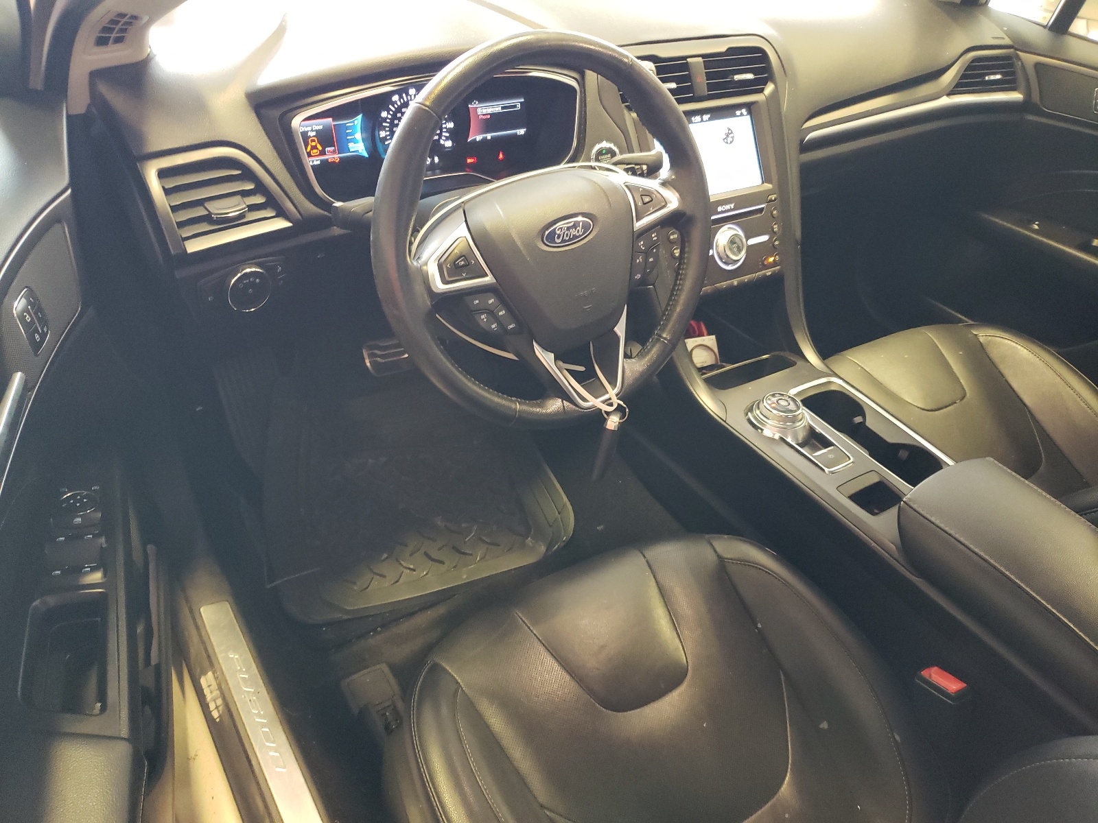 3FA6P0D94JR138775 2018 Ford Fusion Titanium/Platinum