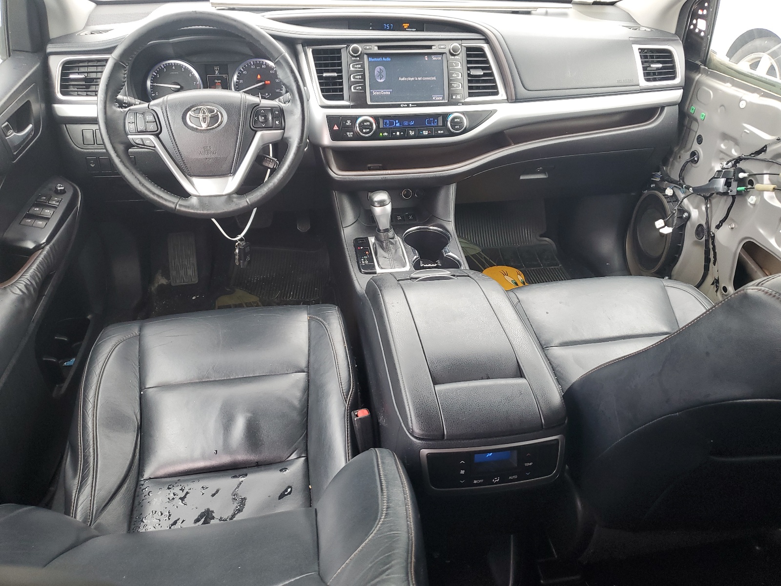 5TDJKRFH8FS081965 2015 Toyota Highlander Xle