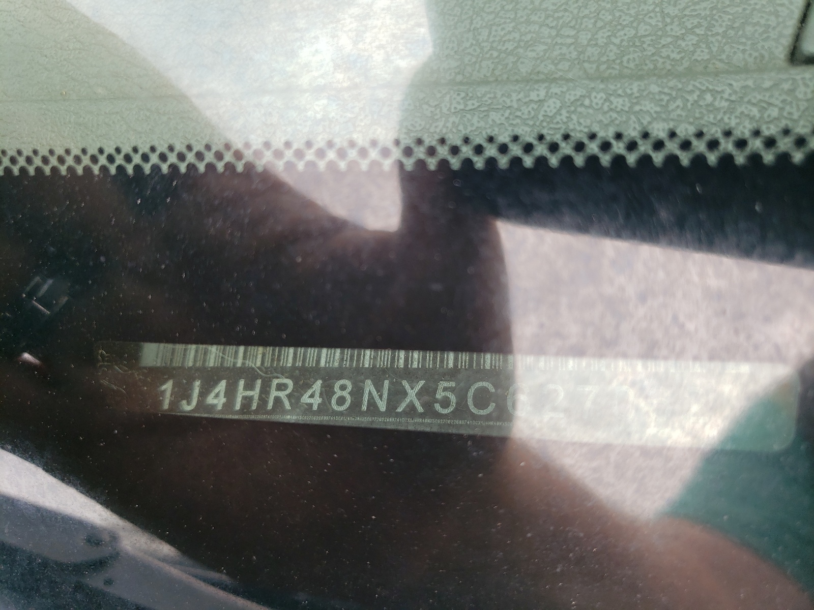 1J4HR48NX5C627062 2005 Jeep Grand Cherokee Laredo