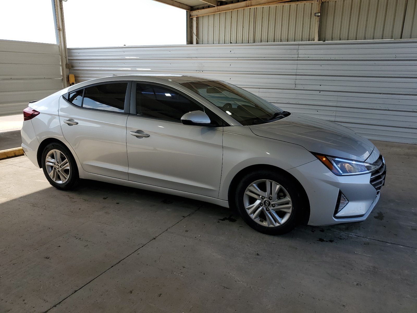 2019 Hyundai Elantra Sel vin: 5NPD84LF5KH467132