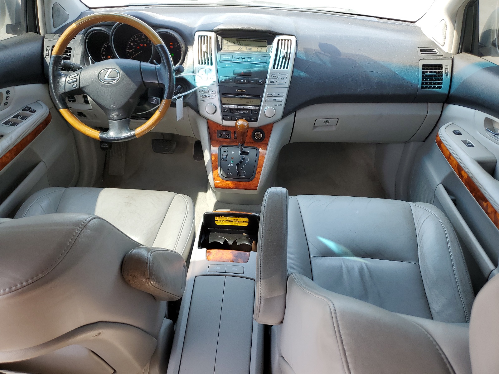 2T2GA31U65C027565 2005 Lexus Rx 330