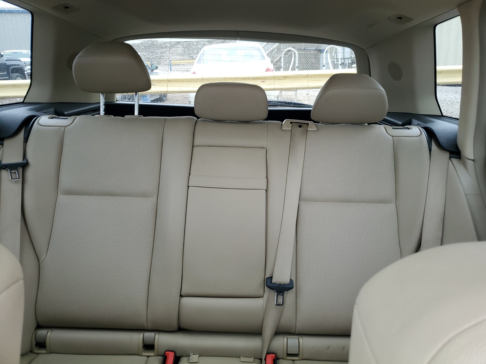 WDCGG5GB6BF537013 2011 Mercedes-Benz Glk 350