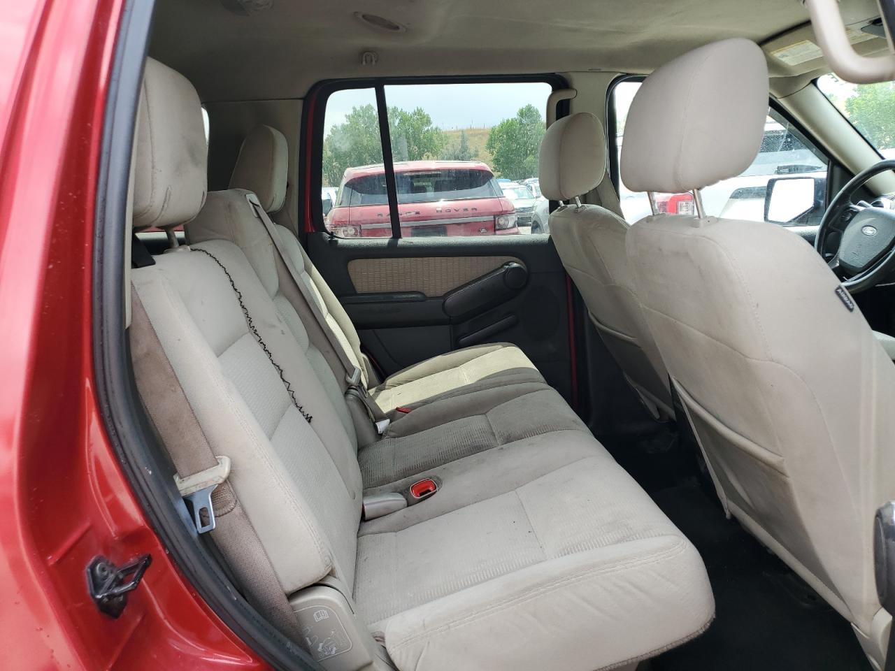 2008 Ford Explorer Xlt VIN: 1FMEU73E98UB19823 Lot: 63670344
