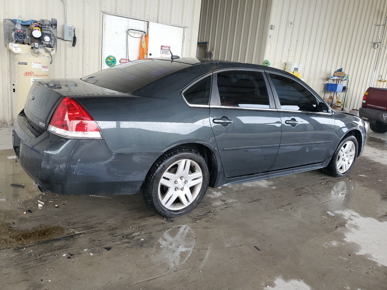 2G1WG5E38D1225307 2013 Chevrolet Impala Lt