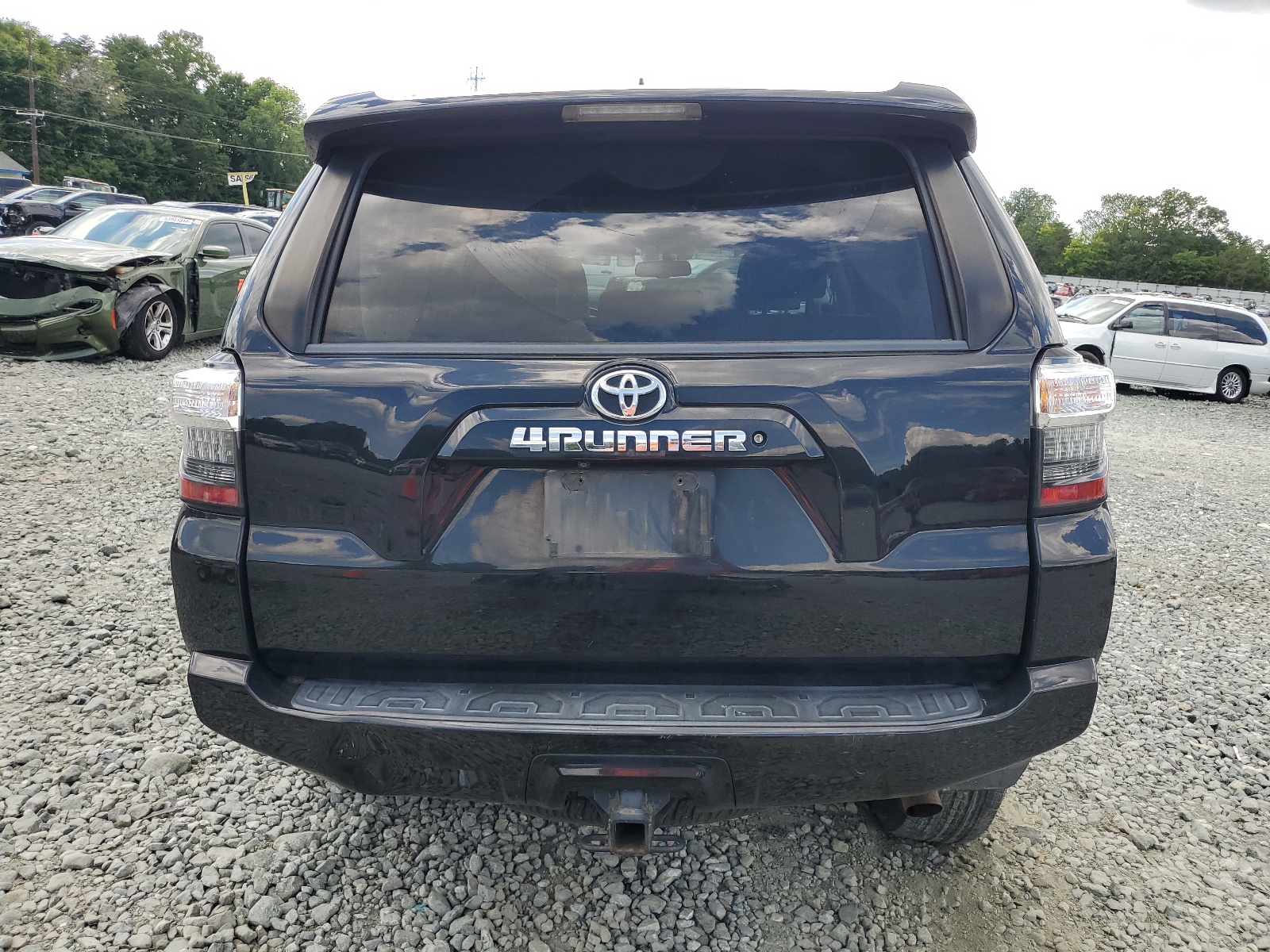 JTEZU5JR2G5119621 2016 Toyota 4Runner Sr5