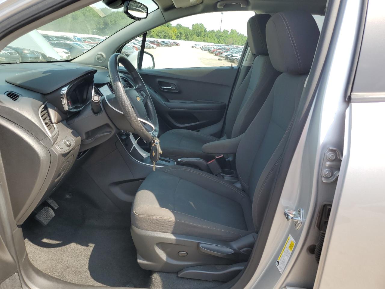 2021 Chevrolet Trax Ls VIN: KL7CJKSB0MB309995 Lot: 64410214