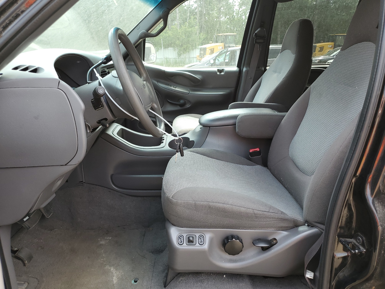 1FMPU18L7XLC48760 1999 Ford Expedition