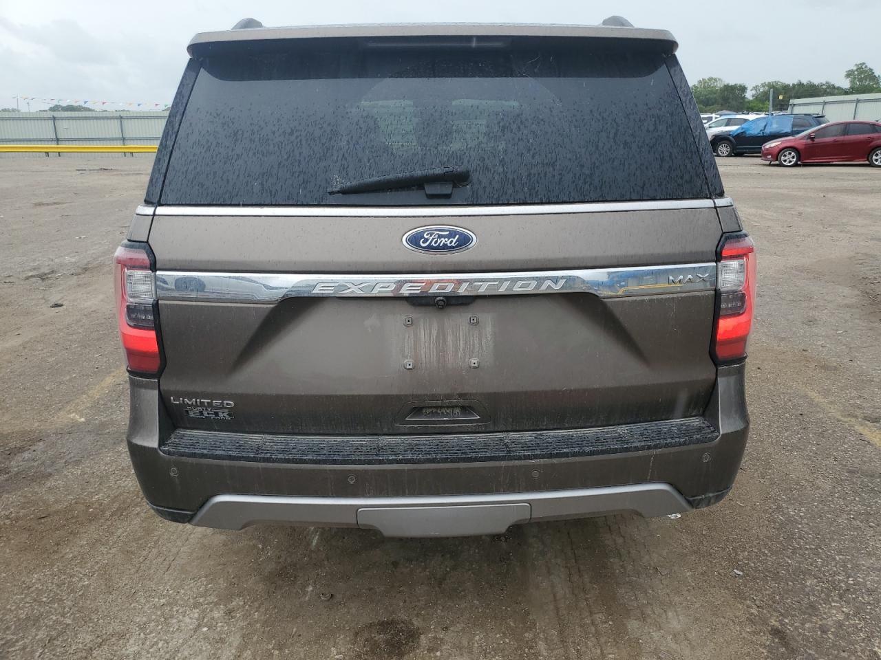 2018 Ford Expedition Max Limited VIN: 1FMJK2AT8JEA25537 Lot: 62044884