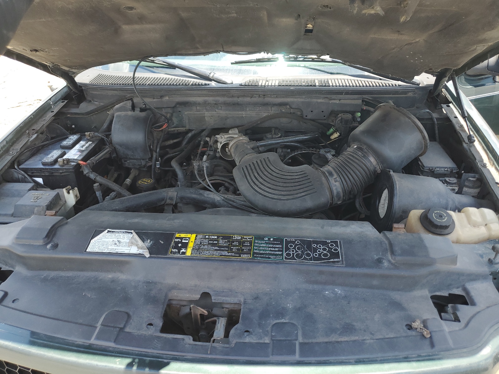 1FTRW07L61KB37665 2001 Ford F150 Supercrew