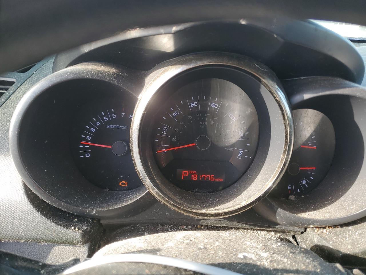 2011 Kia Soul + VIN: KNDJT2A20B7715913 Lot: 61515964