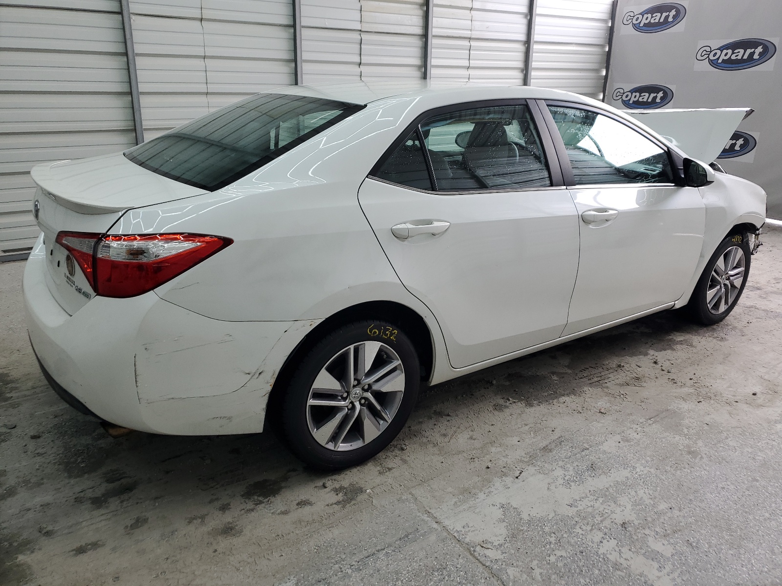 5YFBPRHE1FP330639 2015 Toyota Corolla Eco