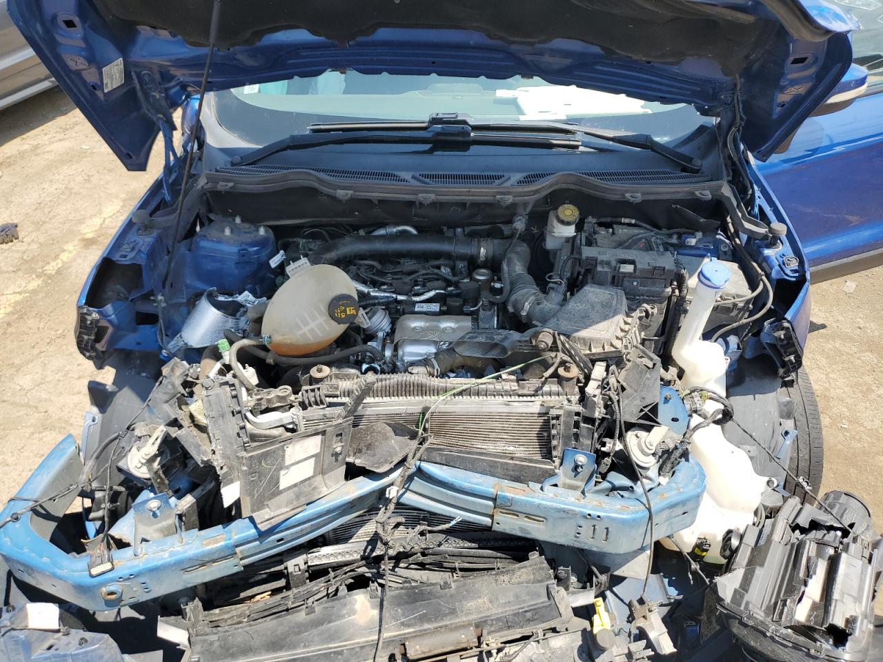 2018 Ford Ecosport Se VIN: MAJ3P1TE8JC215640 Lot: 63098774