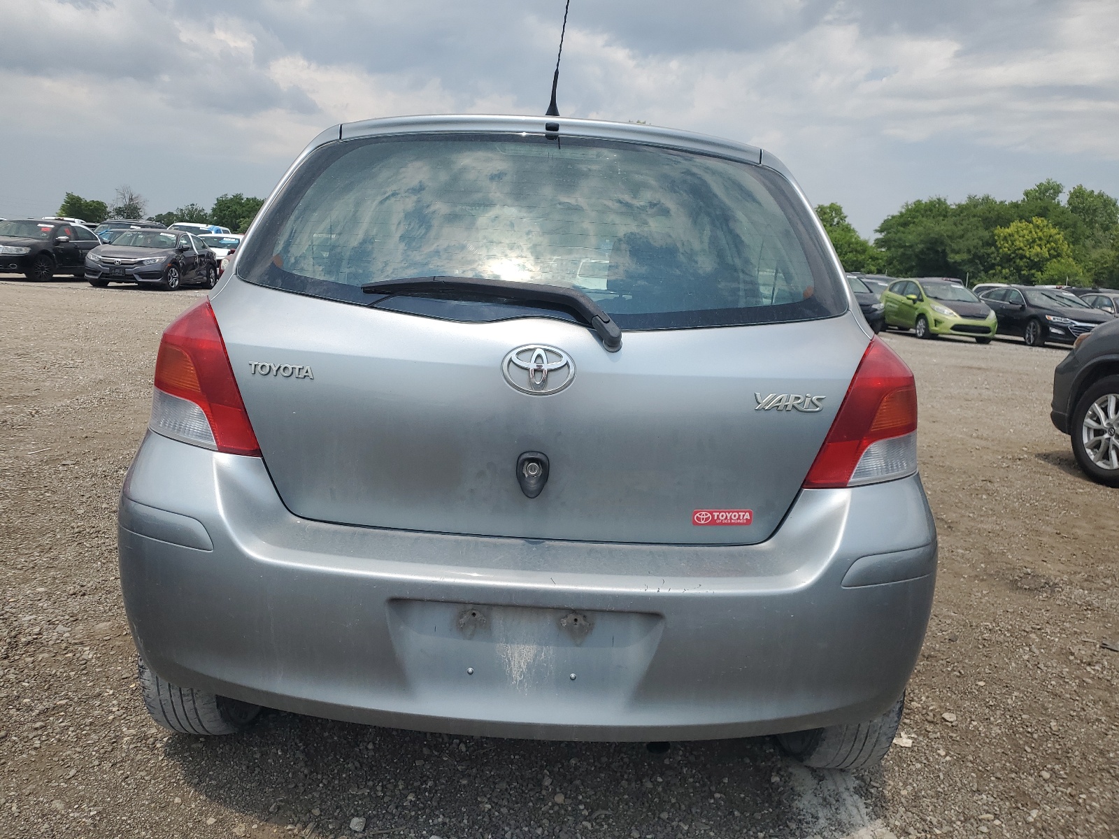 JTDKT903295228564 2009 Toyota Yaris