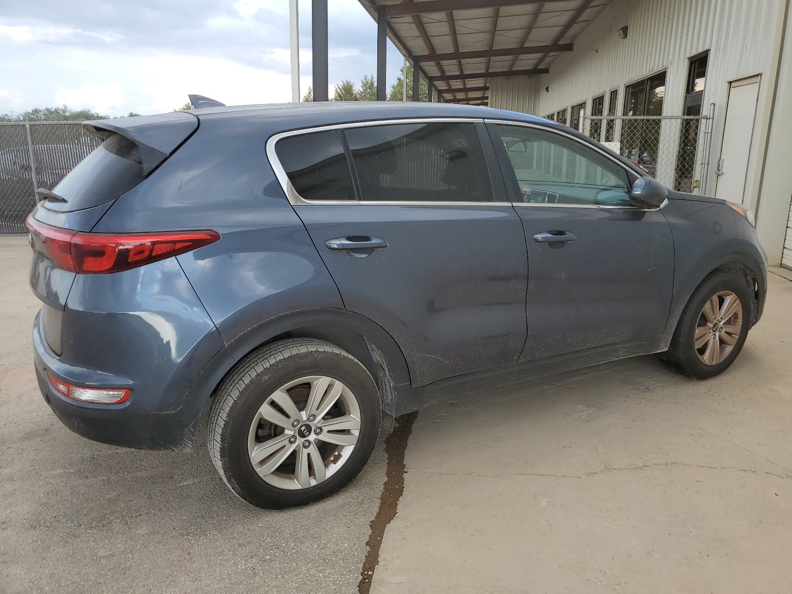 2017 Kia Sportage Lx vin: KNDPM3AC7H7123858