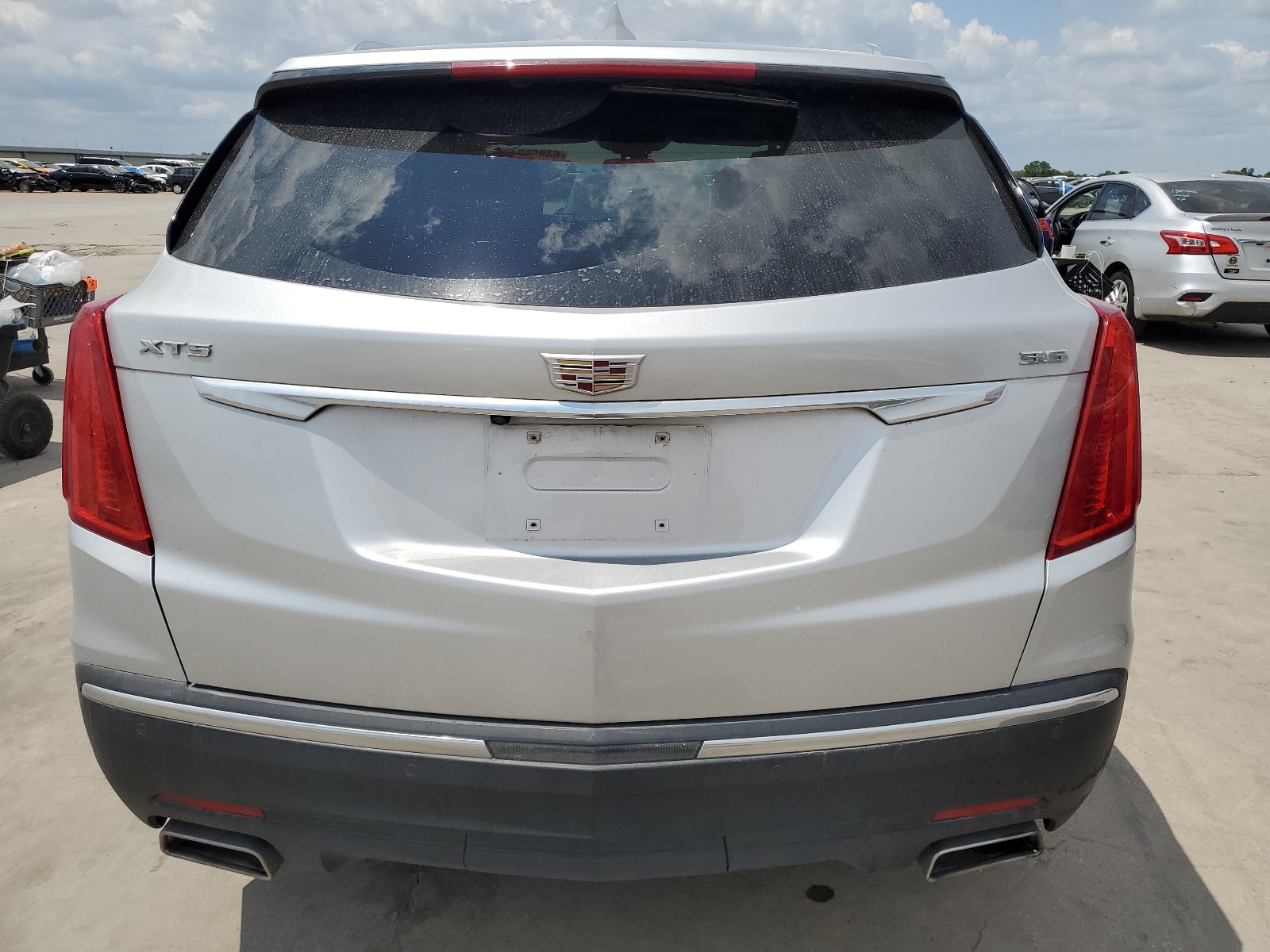1GYKNCRS6KZ129627 2019 Cadillac Xt5 Luxury