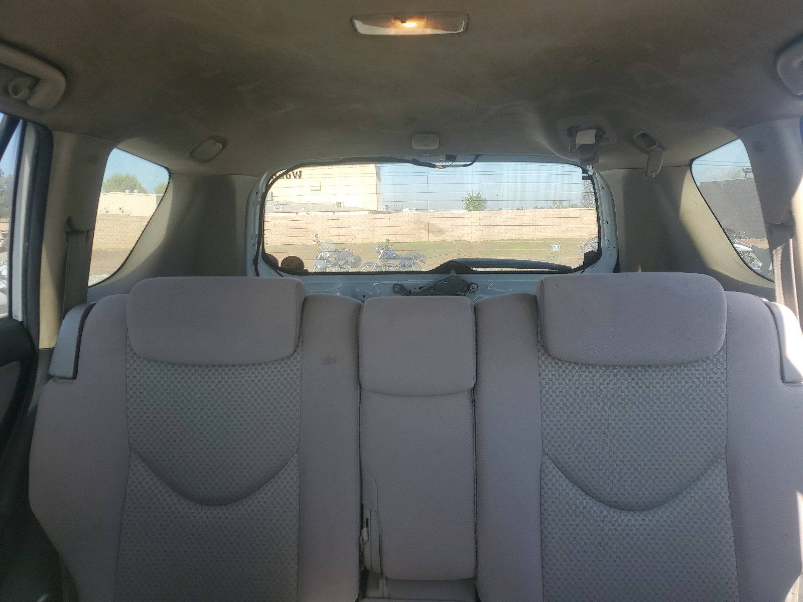 JTMZD33V276038728 2007 Toyota Rav4