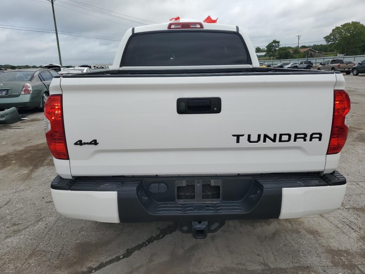 2019 Toyota Tundra Crewmax Sr5 VIN: 5TFDY5F17KX841668 Lot: 65154674