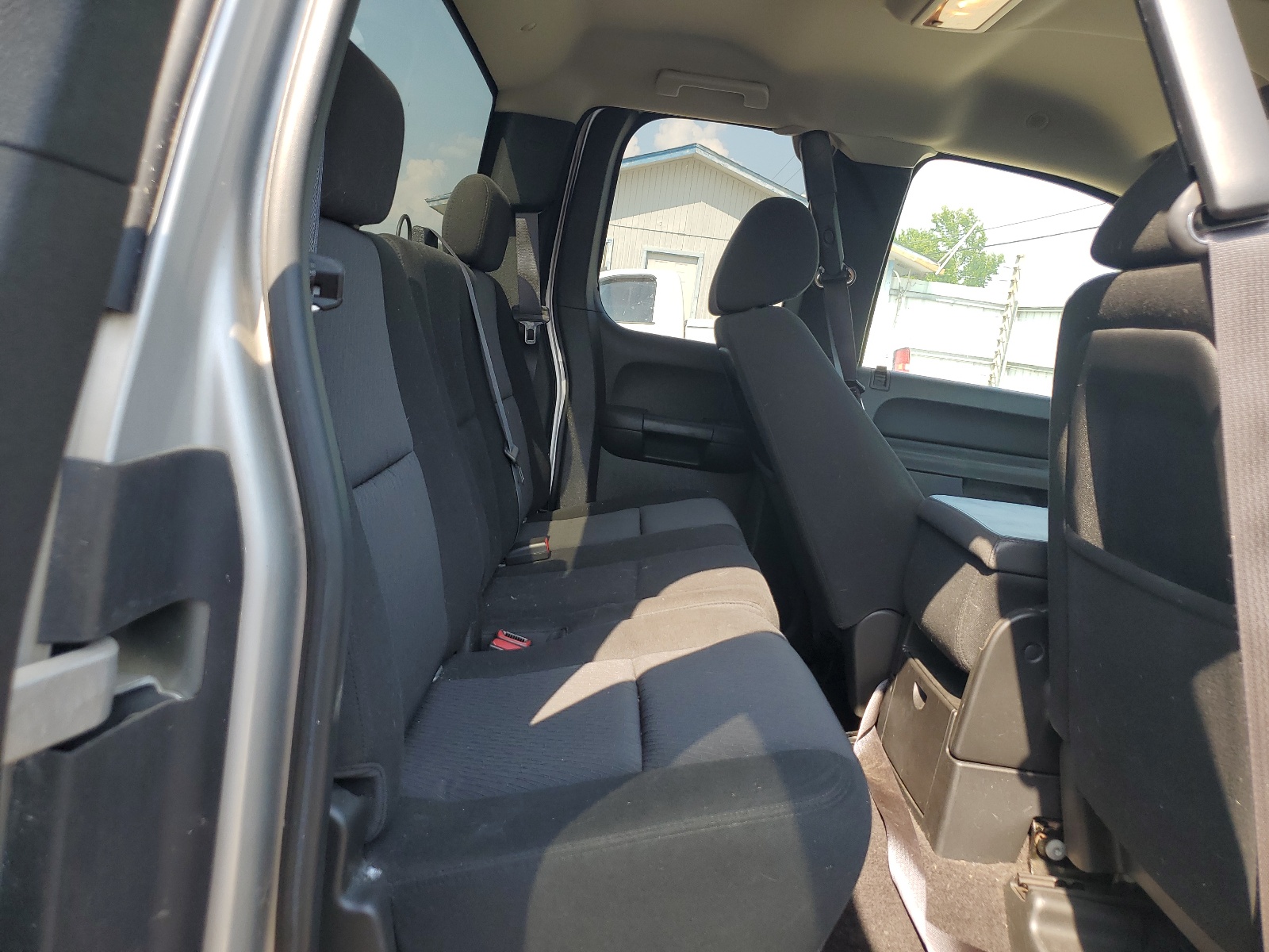 1GCRCSE06BZ192994 2011 Chevrolet Silverado C1500 Lt