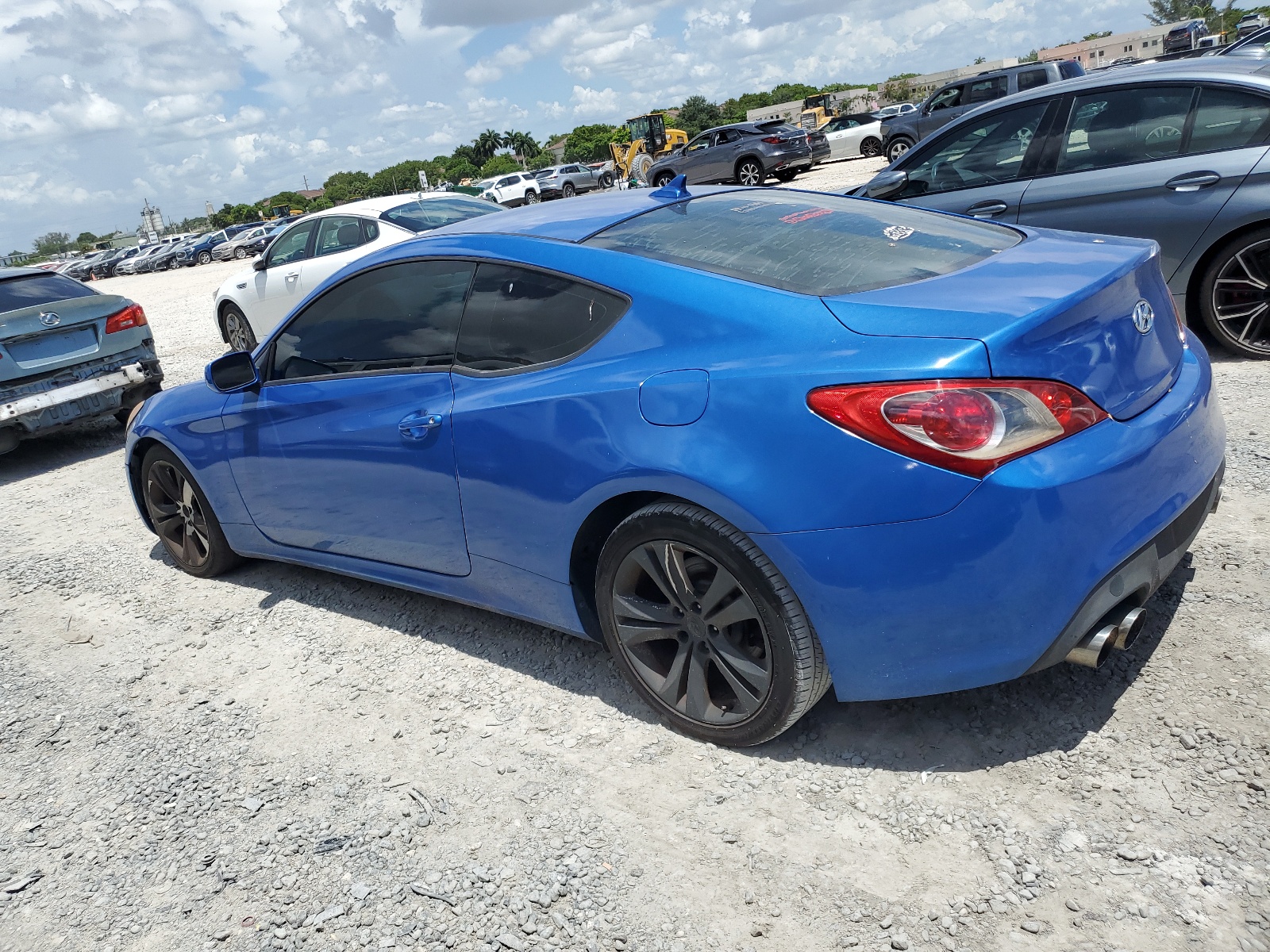 2012 Hyundai Genesis Coupe 2.0T vin: KMHHT6KD7CU067040