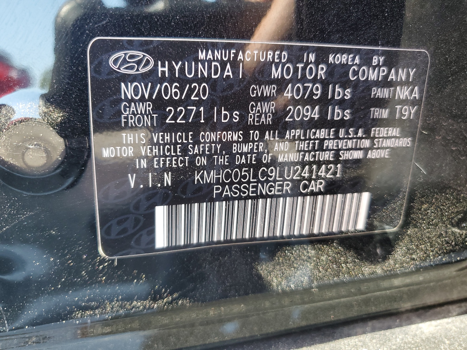 2020 Hyundai Ioniq Limited vin: KMHC05LC9LU241421