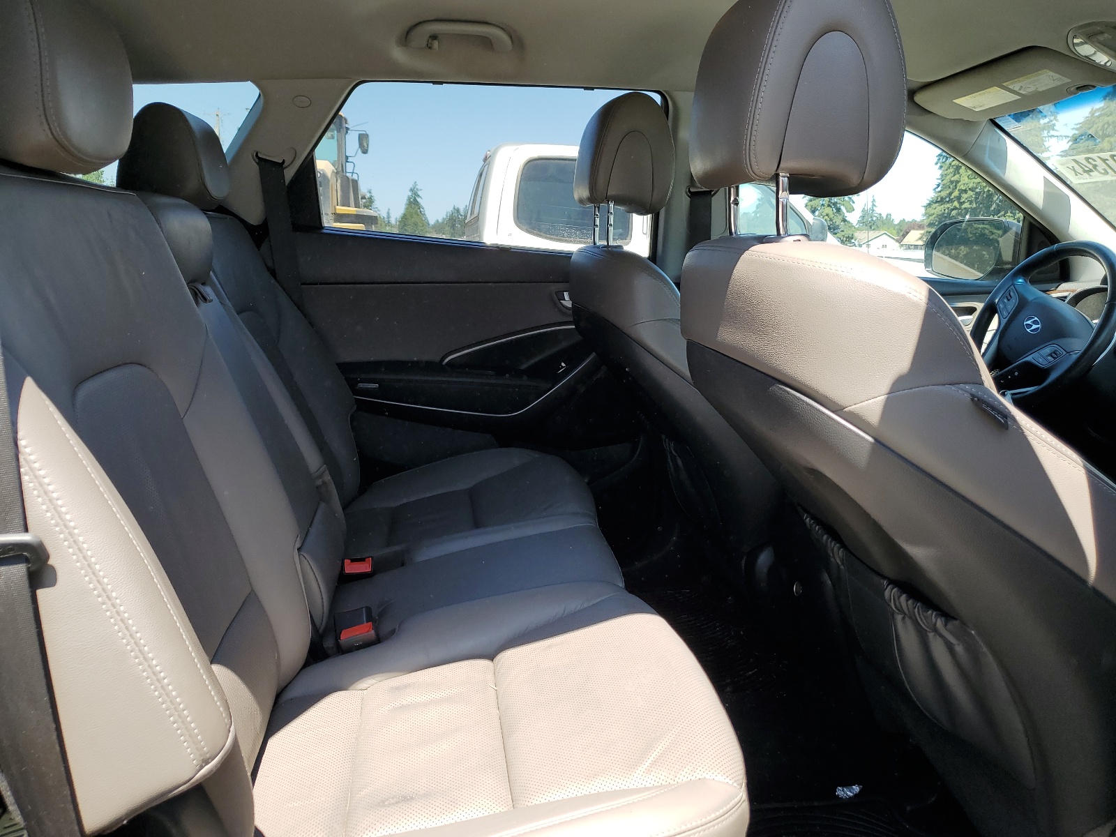 2017 Hyundai Santa Fe Se vin: KM8SNDHFXHU188102