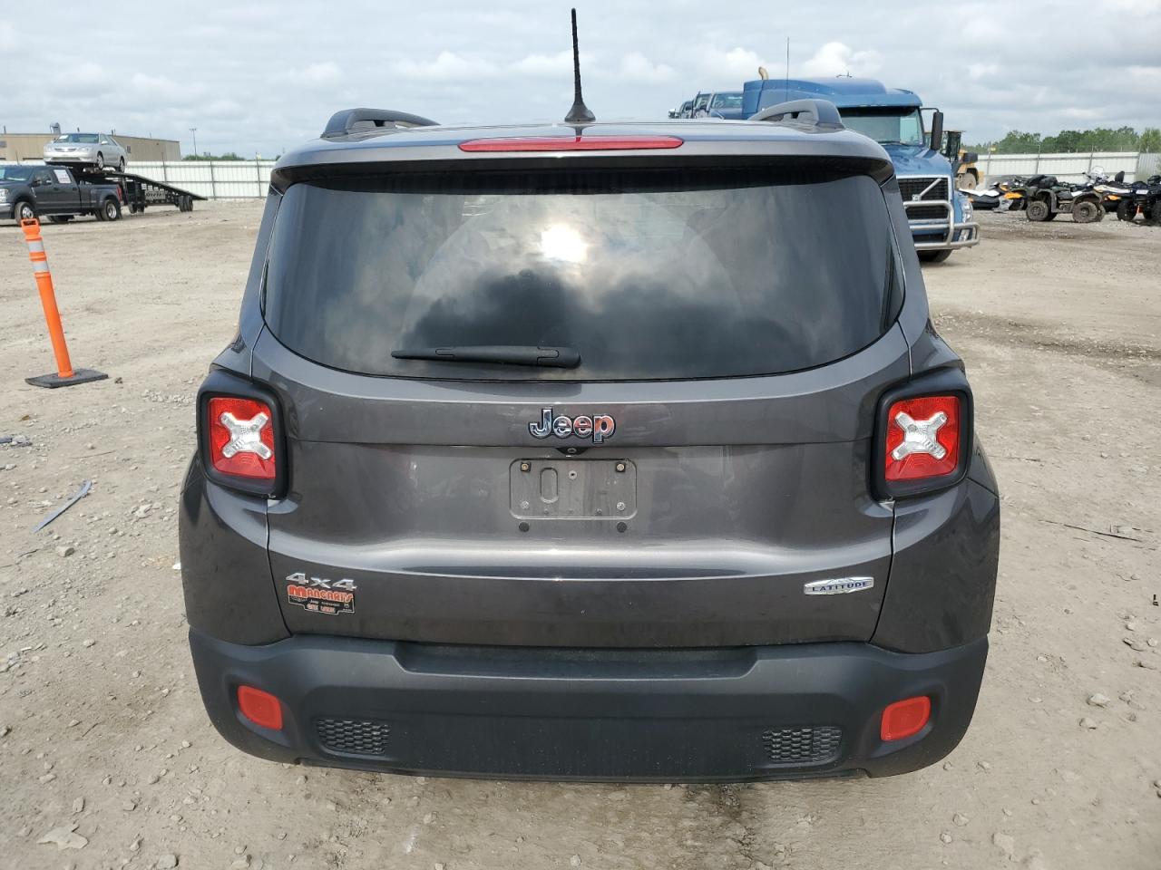 2017 Jeep Renegade Latitude VIN: ZACCJBBB1HPG34816 Lot: 64414064