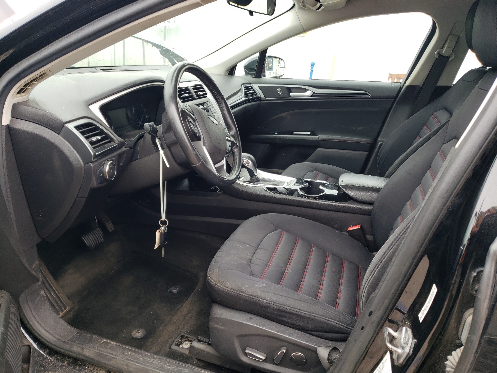 3FA6P0HD8GR319885 2016 Ford Fusion Se