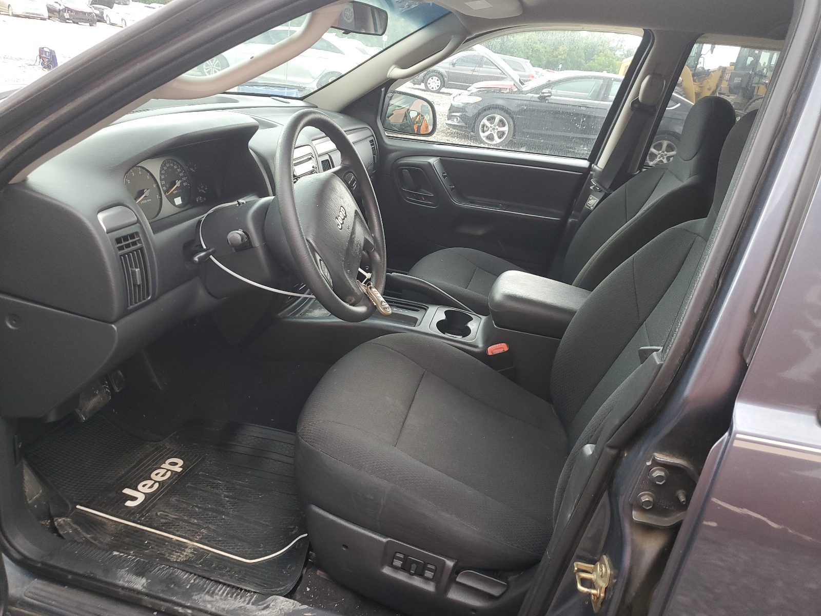 1J4GX48S33C504952 2003 Jeep Grand Cherokee Laredo