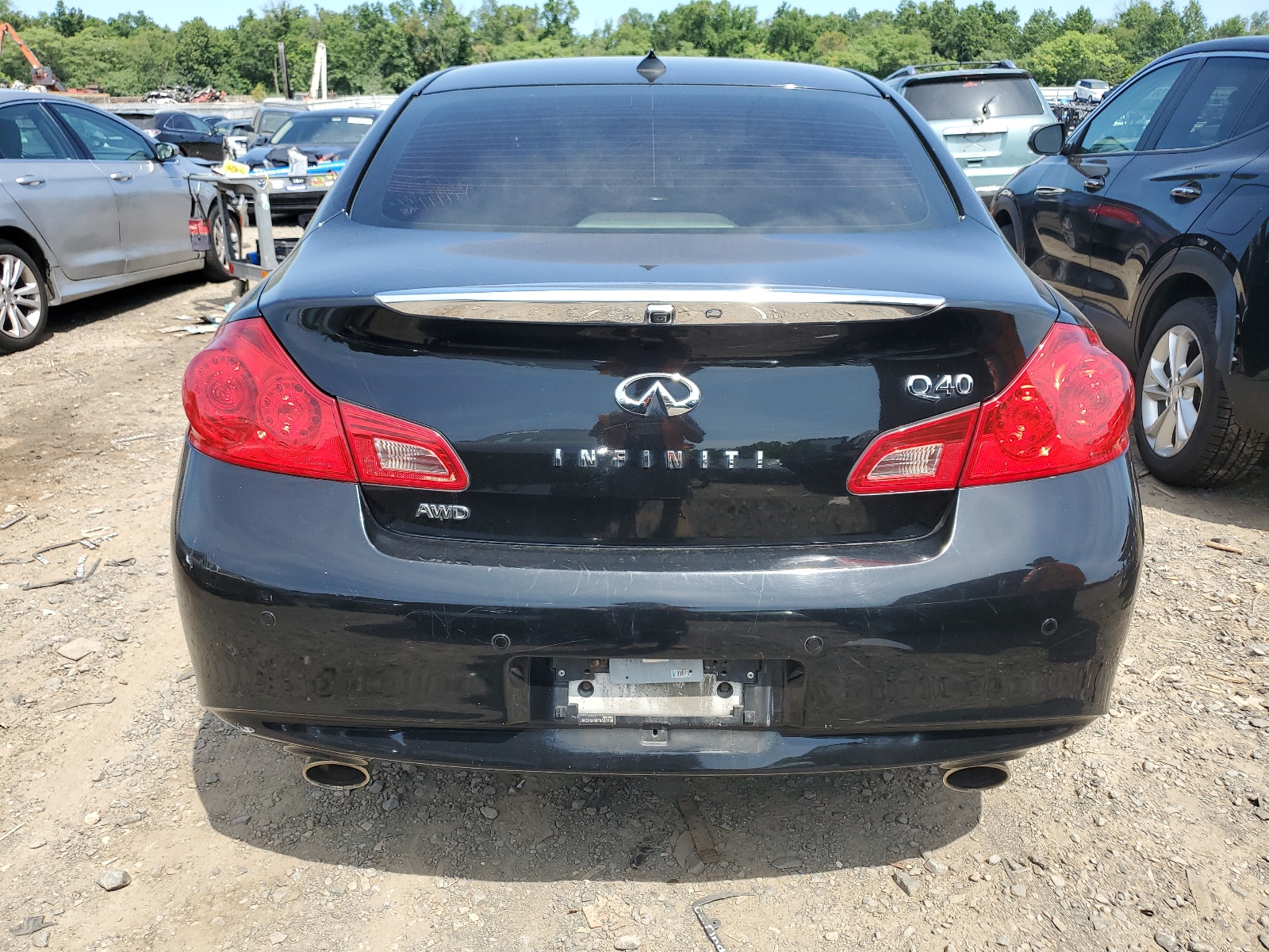 JN1CV6AR8FM520398 2015 Infiniti Q40