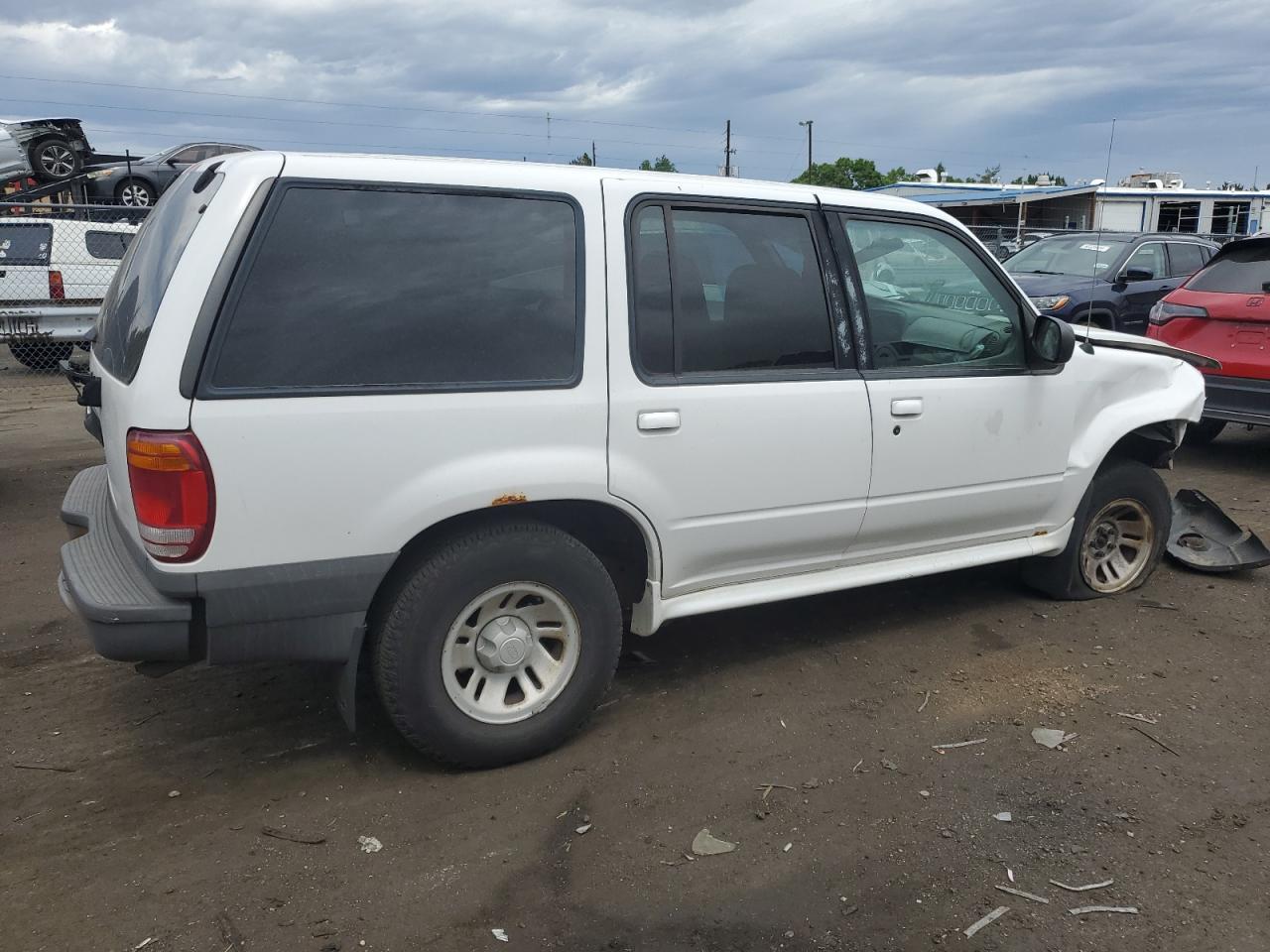 1999 Ford Explorer VIN: 1FMDU34X6XUC88894 Lot: 61591724