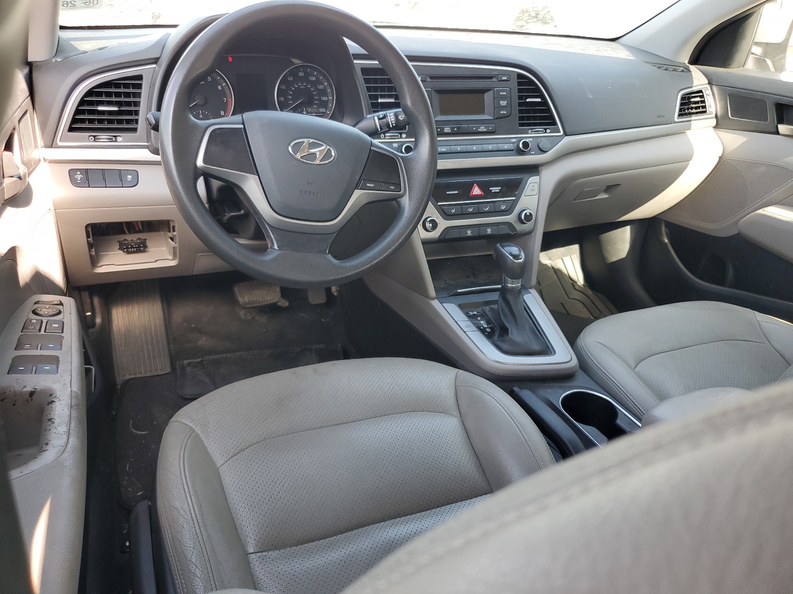 2017 Hyundai Elantra Se vin: KMHD74LF2HU116854