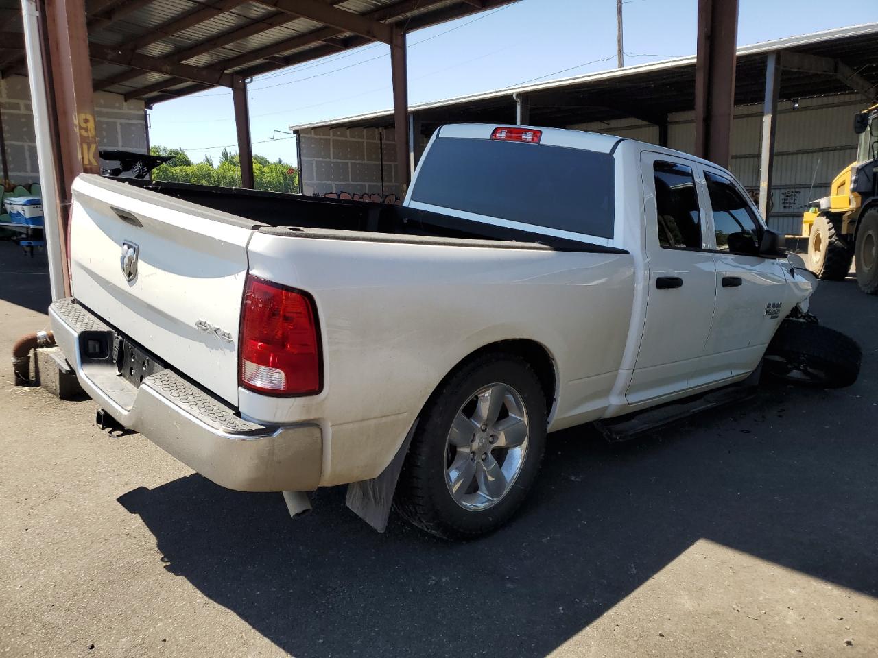 1C6RR7FG3KS582667 2019 Ram 1500 Classic Tradesman