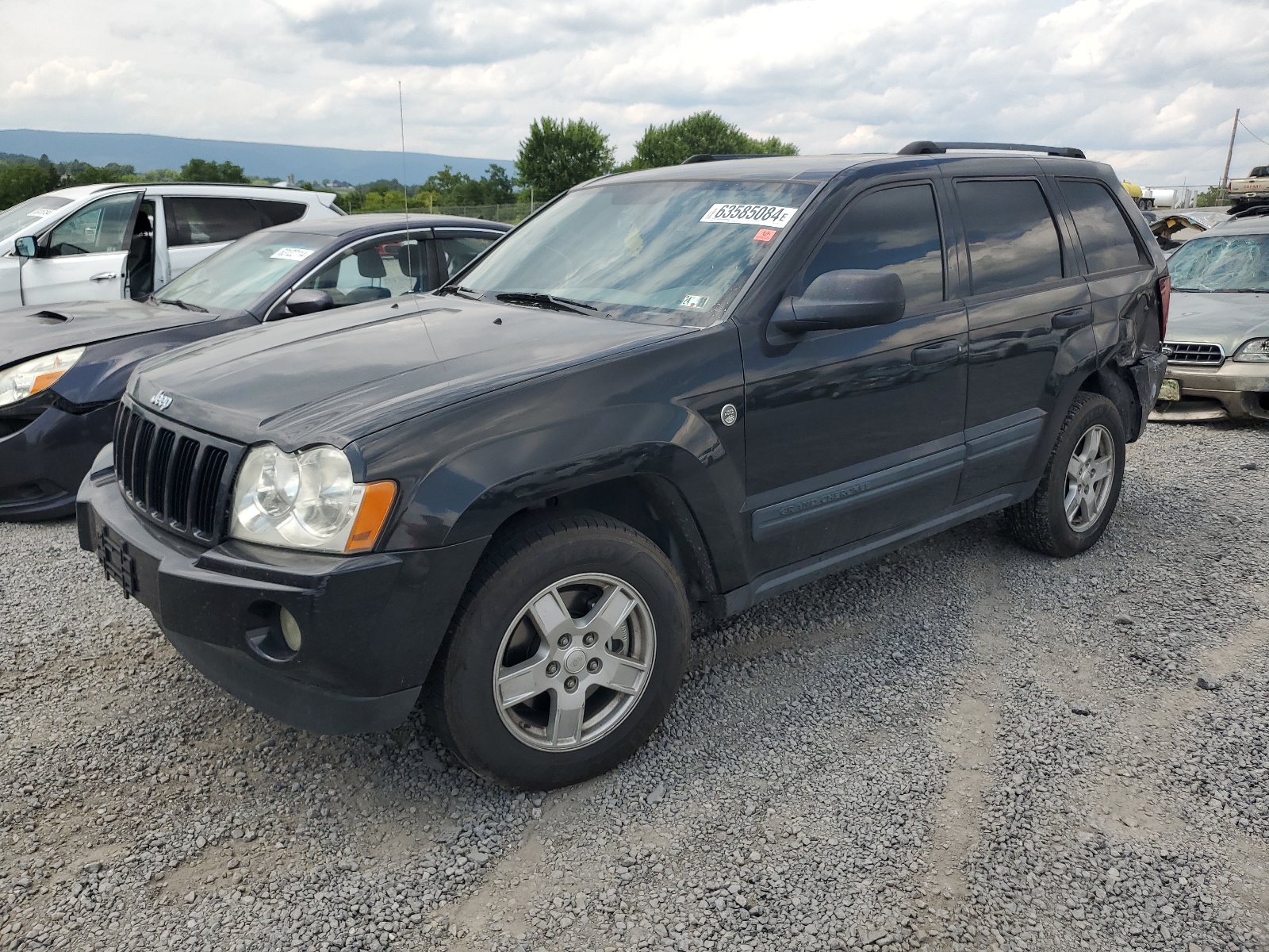 1J4HR48N75C542213 2005 Jeep Grand Cherokee Laredo